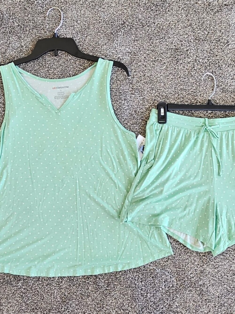 Ladies Pajama Set by Liz Claiborne Size Small NWT